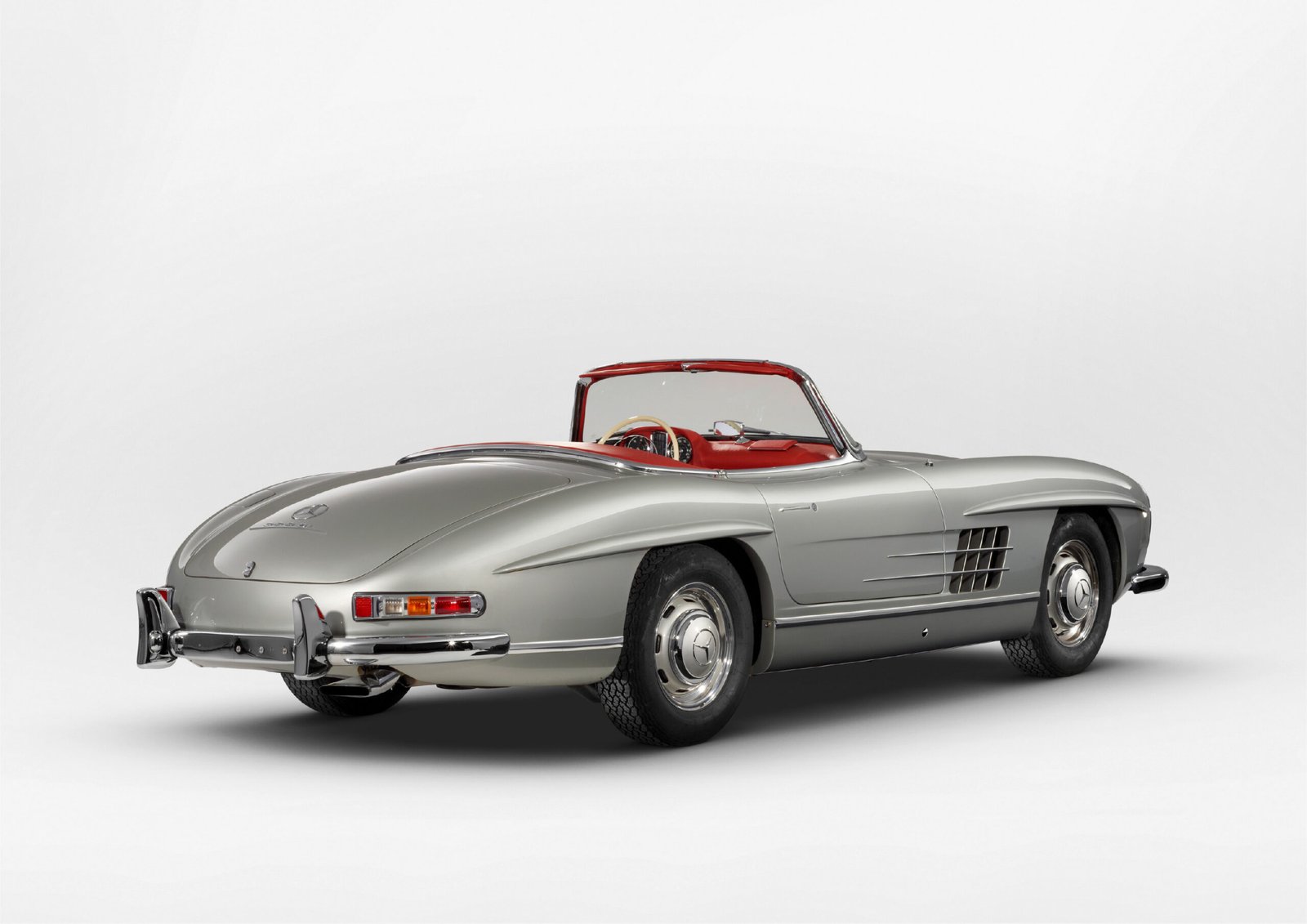 Mercedes-Benz 300 SL Roadster of Kolaha Collection Vintage Cars
