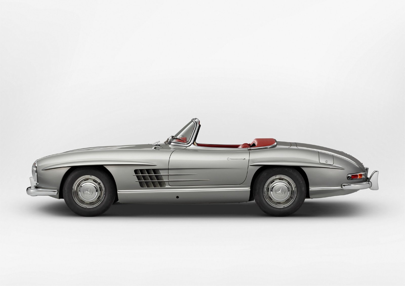Mercedes-Benz 300 SL Roadster of Kolaha Collection Vintage Cars