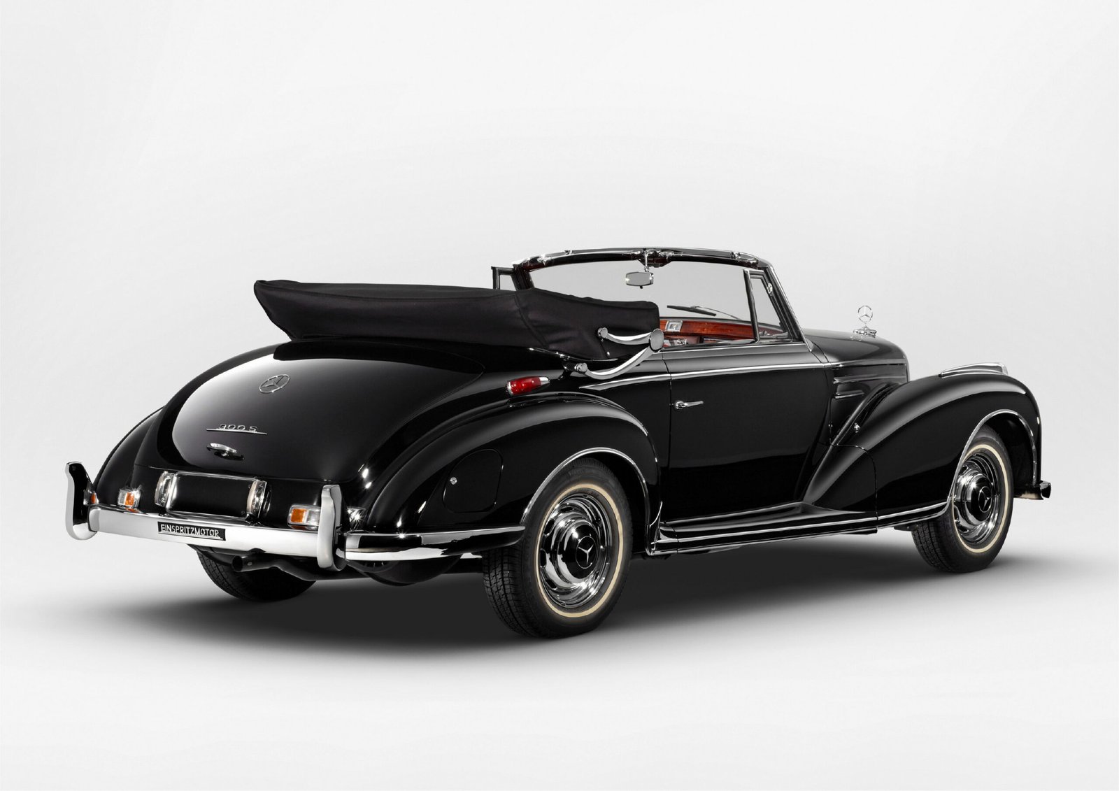 Mercedes-Benz 300 Sc Cabriolet A of Kolaha Collection Vintage Cars