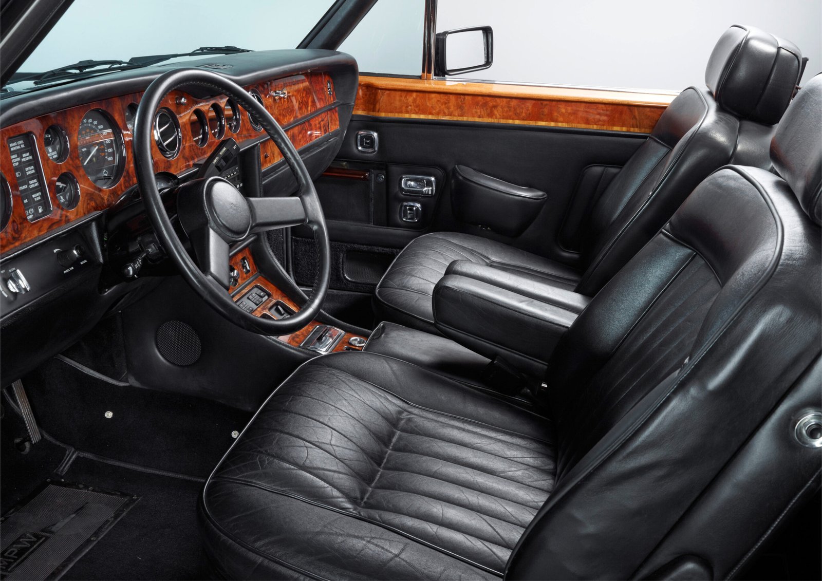 Rolls Royce Corniche II of Kolaha Collection Vintage Cars