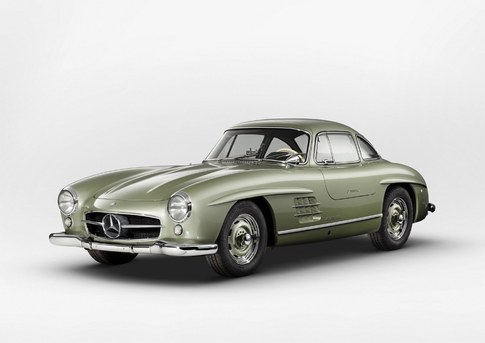 Mercedes-Benz 300 SL Gullwing of Kolaha Collection Vintage Cars