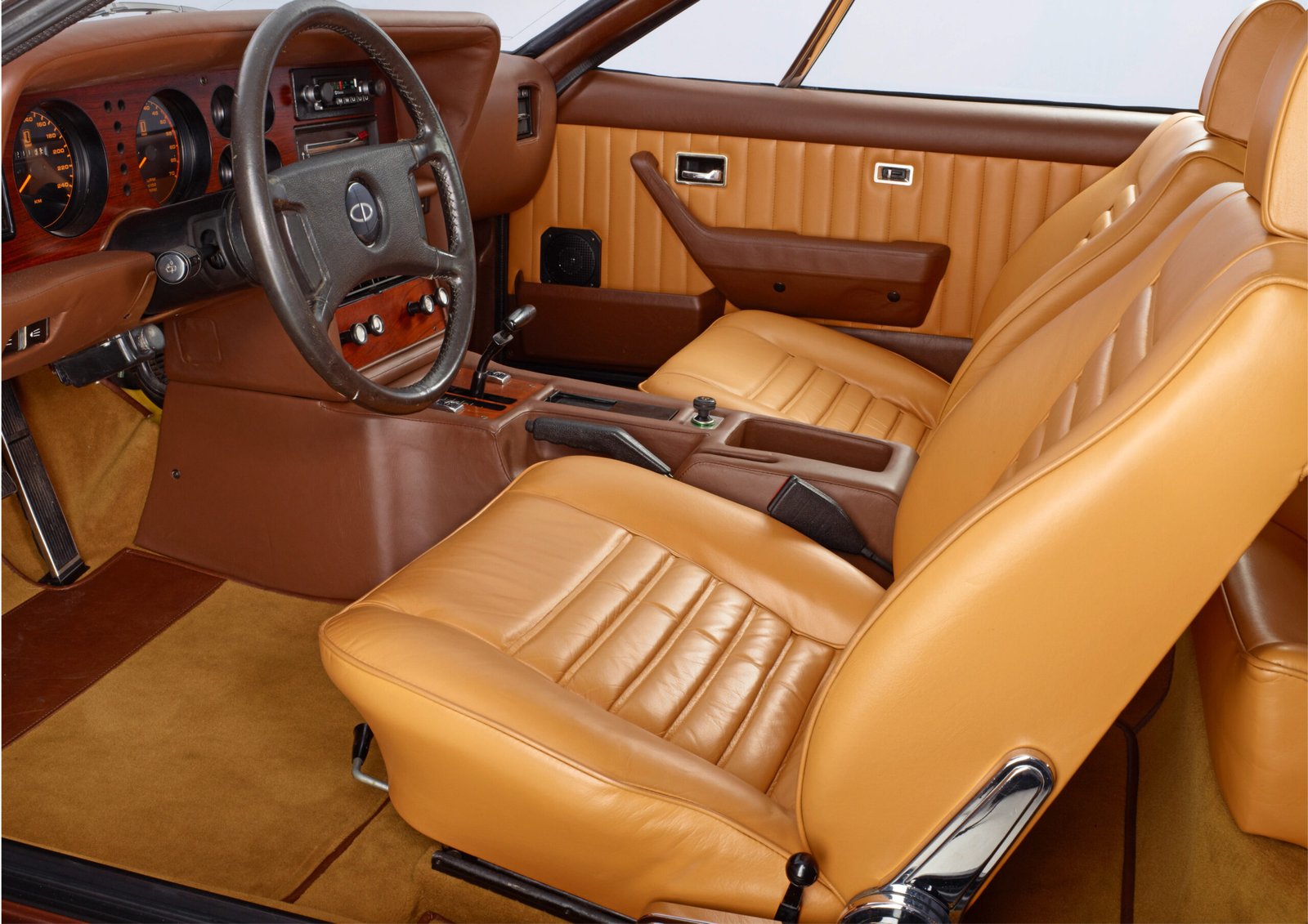 Opel Diplomat CD “Bitter” of Kolaha Collection Vintage Cars