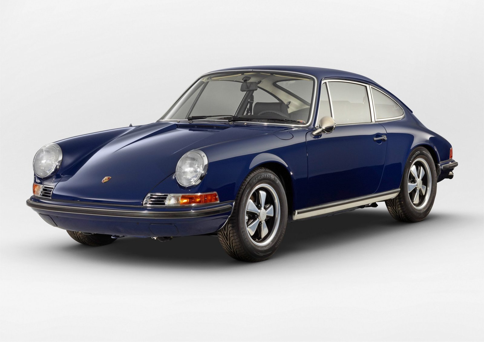 Porsche 911 S of Kolaha Collection Vintage Cars