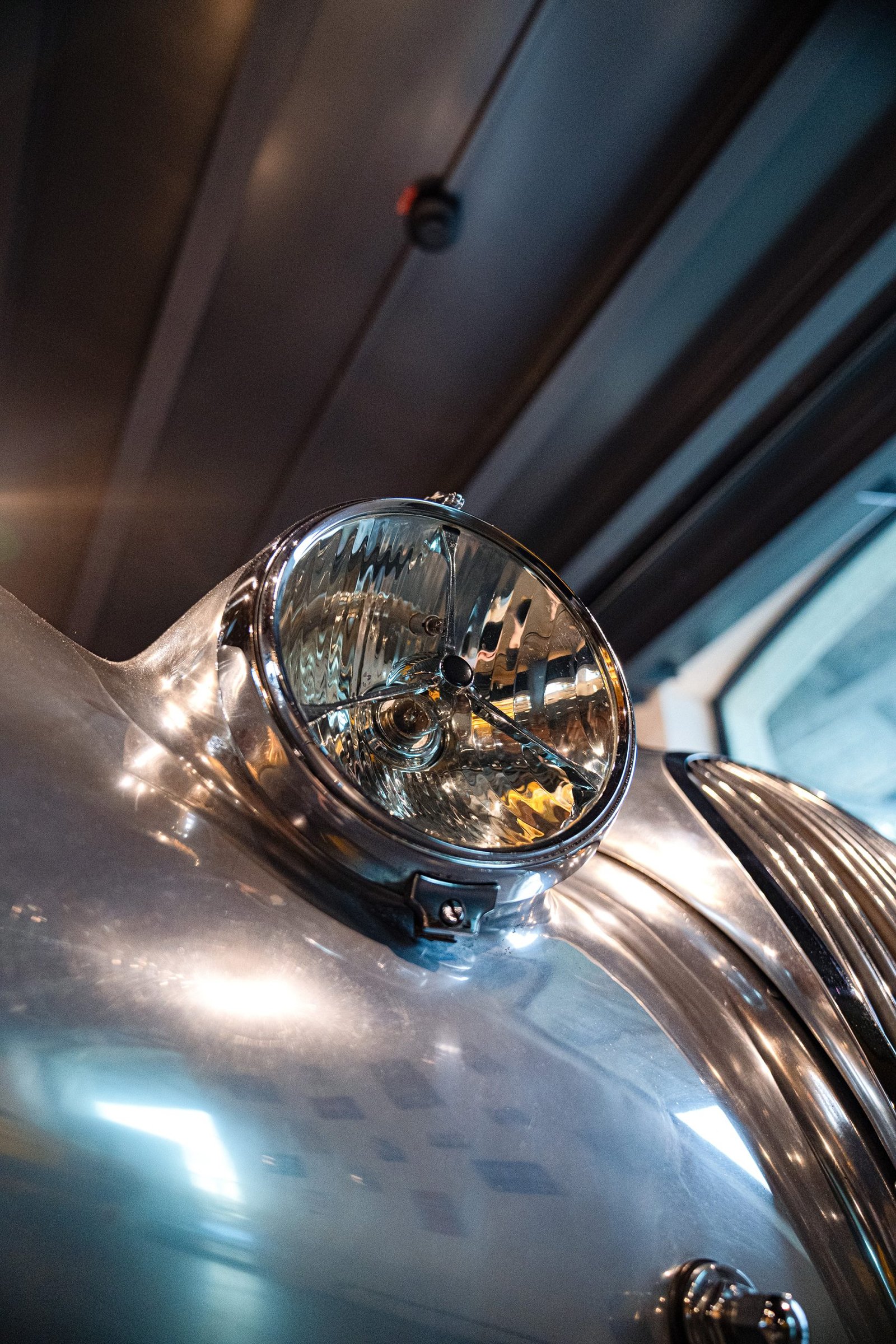 Jaguar XK 120 OTS Alloy of Kolaha Collection Vintage Cars